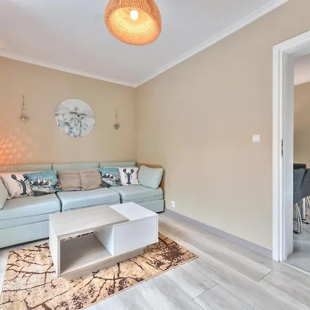 Dom & House - Elen Apartament *