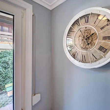 Dom & House - Elen *