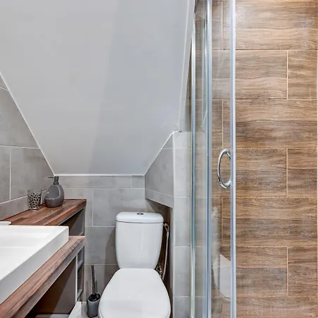 Dom & House - Elen *